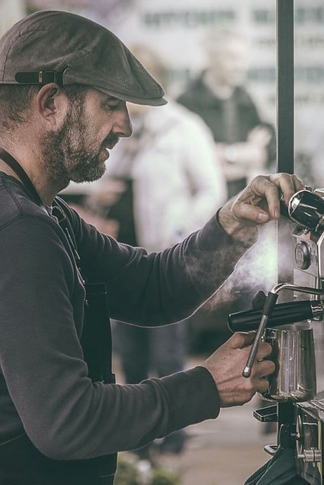 Fresh Openings: Bartender Positions You Can't Miss